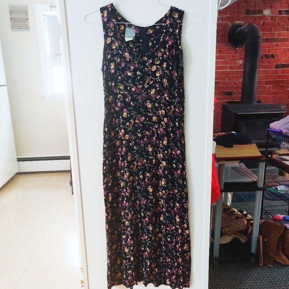 Rabbit Rabbit Rabbit Dresses & Skirts - 🦋 VINTAGE Wildflower Cottagecore Maxi Dress S